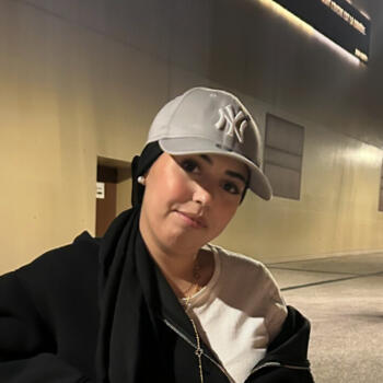 Babysitter in Marseille: Amal