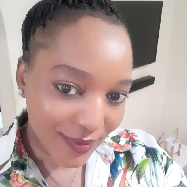 Babysitter in East London: Memory t