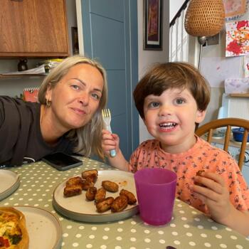 Babysitter London: Izabela