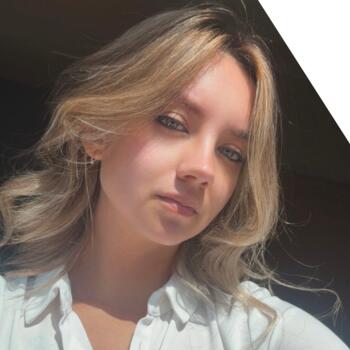 Baby-sitter Vire: Stacey