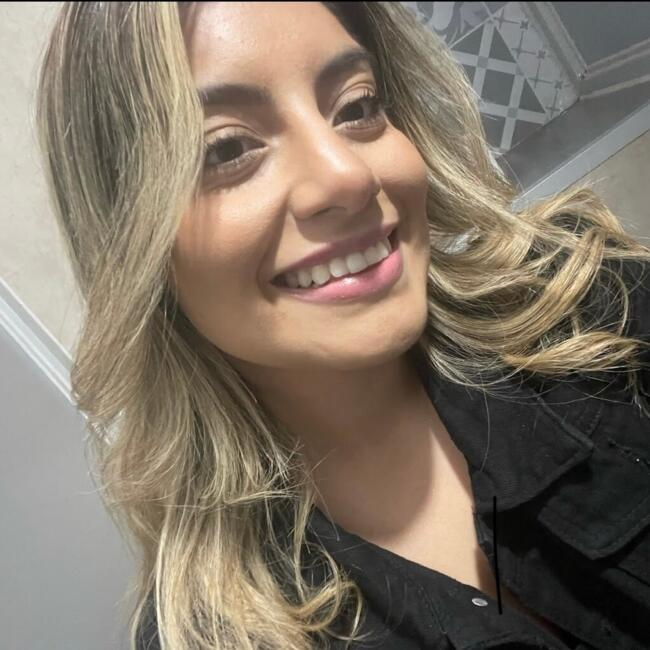 Babysitting job in Sucre: Ara