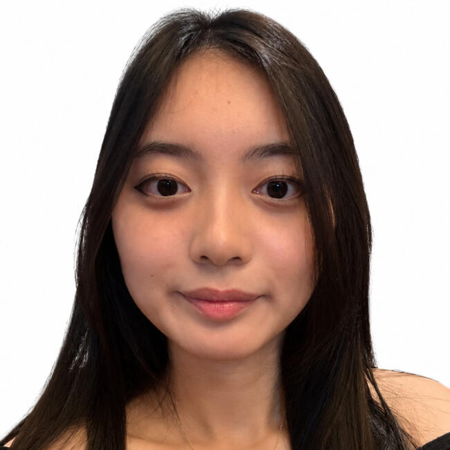 Babysitter in Singapore Island: Paris