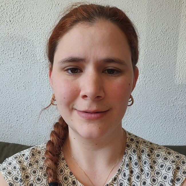 Babysitter in Aytré: Melissa