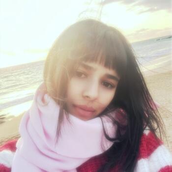 Babysitter in Tangier: Majda