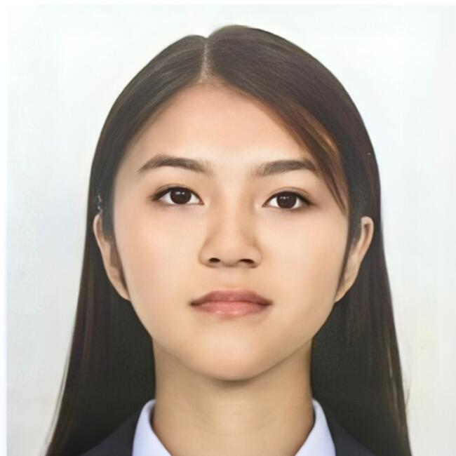 Babysitter em Cascais: Aayushka Malla