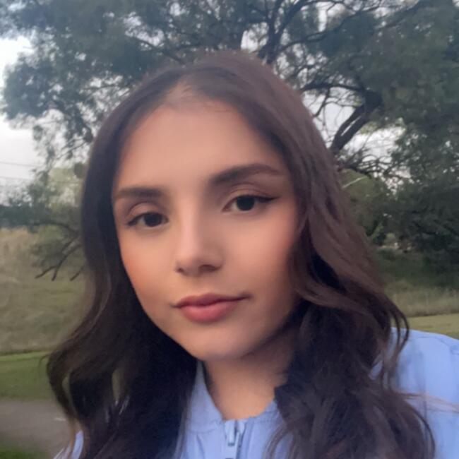 Babysitter in Sydney: Shikha