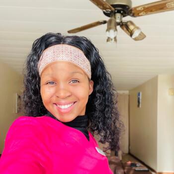 Babysitting job in Vereeniging: babysitting job Ziningi