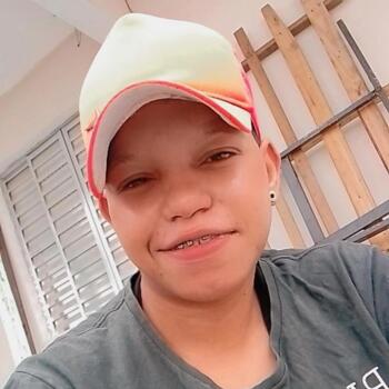 Emprego de babá em Osasco: emprego de babá Nauany