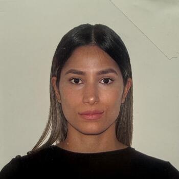 Trabajo para niñera en Bogotá: trabajo de niñera Laura