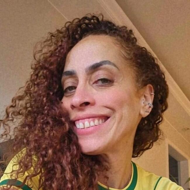 Babysitting job in Brasília: Vanessa