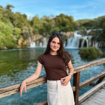 Babysitter in Cluj-Napoca: Deac