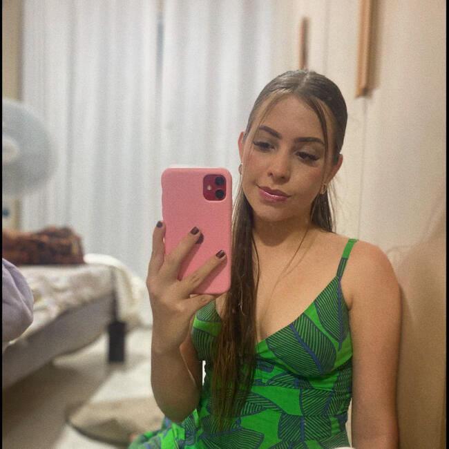 Babá em Aracaju: Júlia