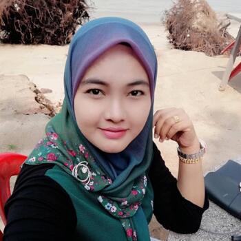 Babysitter in Malacca: Ummi