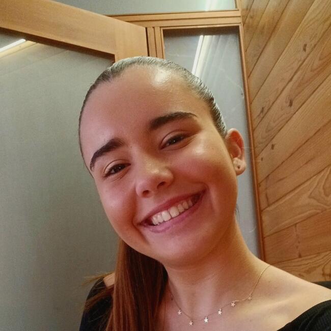 Babysitter in Rio Tinto: Lidiana