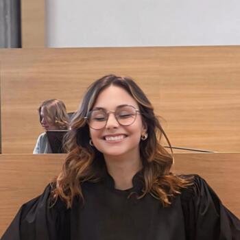 Babysitter in Dreux: Emma