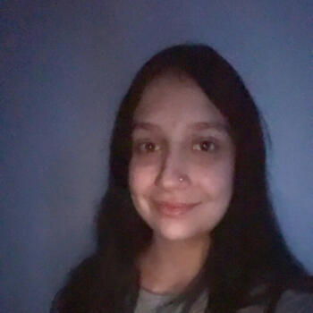 Babysitter in Bergen: Eloïse