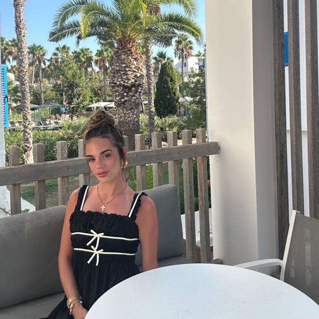 Babysitter in Pessac: Mélina