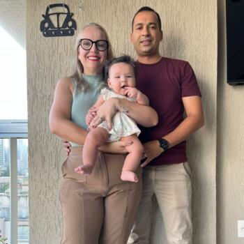 Babysitting job in Itapema: babysitting job Dainara