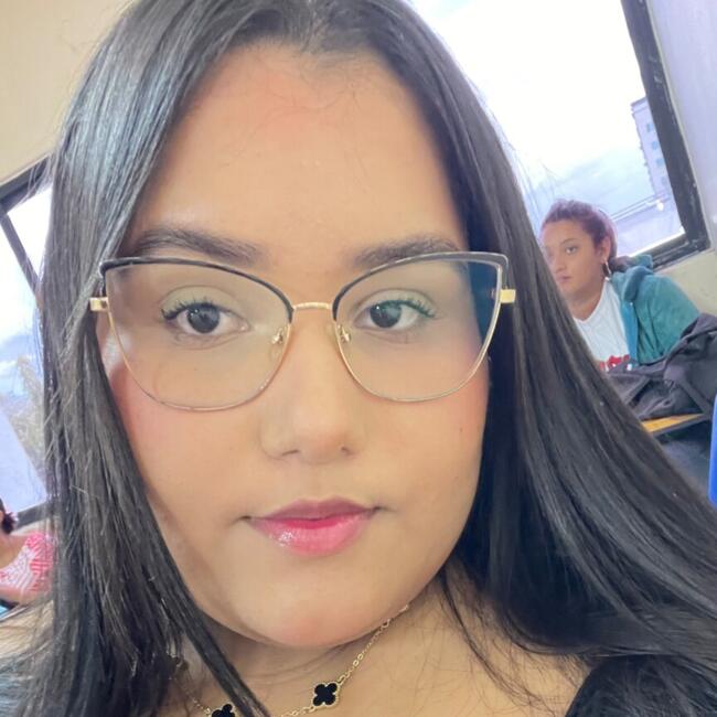 Babysitter in David: Keinny Mayani