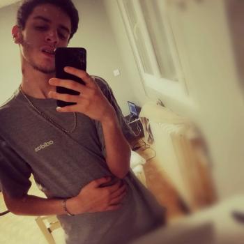 Baby-sitter Châlons-en-Champagne: Younes