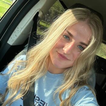 Nanny in Pella: Kamry