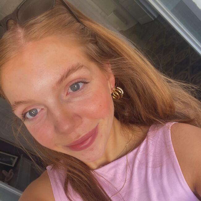 Babysitter in Dublin: Sarah