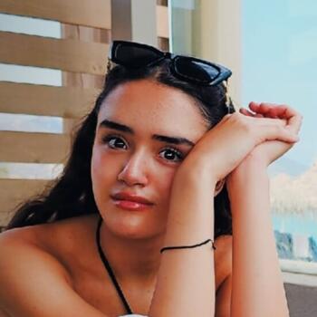 Babysitter in Anderlecht: Zaynab