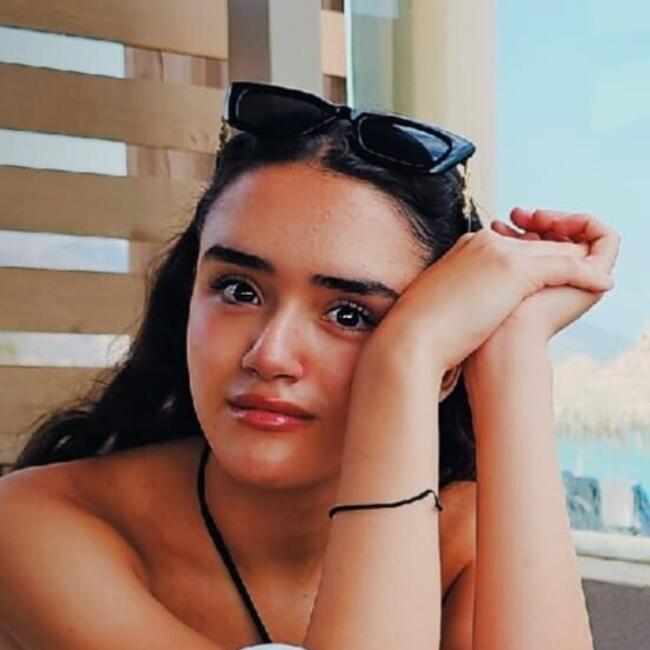 Babysitter in Anderlecht: Zaynab