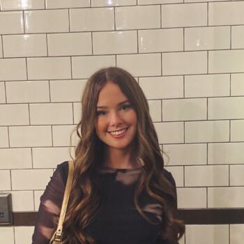 Babysitter in Oakville: Taegan