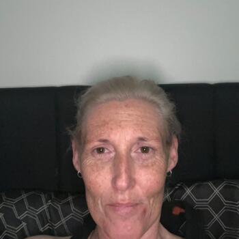 Babysitter in Bendigo: Kim