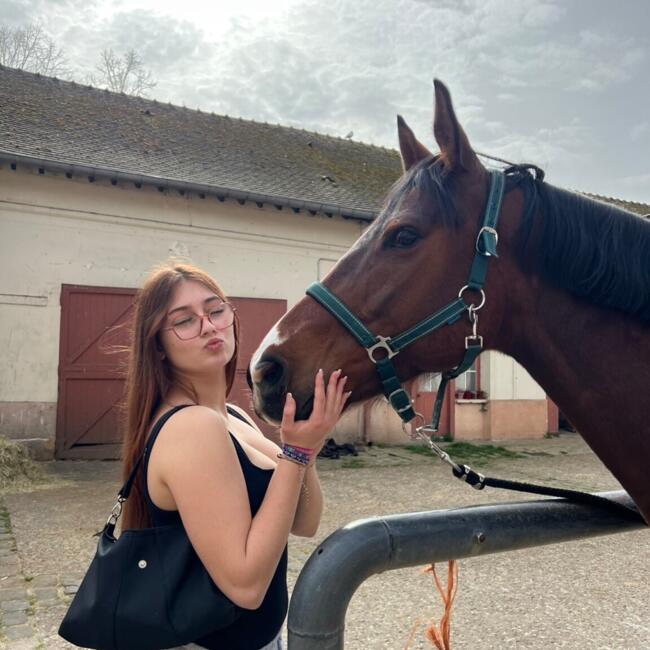 Babysitter in Sète: Ileana