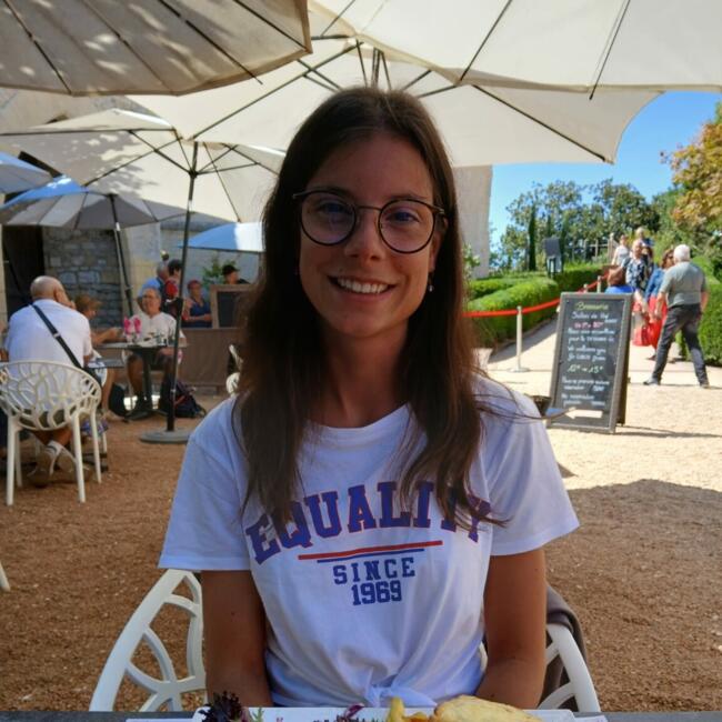 Babysitter in Overijse: Victoria