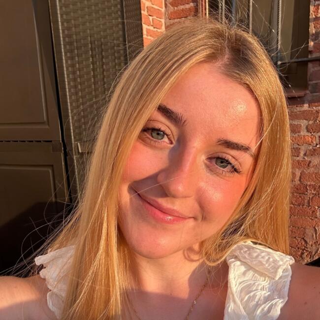 Babysitter in Gijón: Cinthia