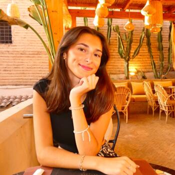 Babysitter in Lyon: Margaux