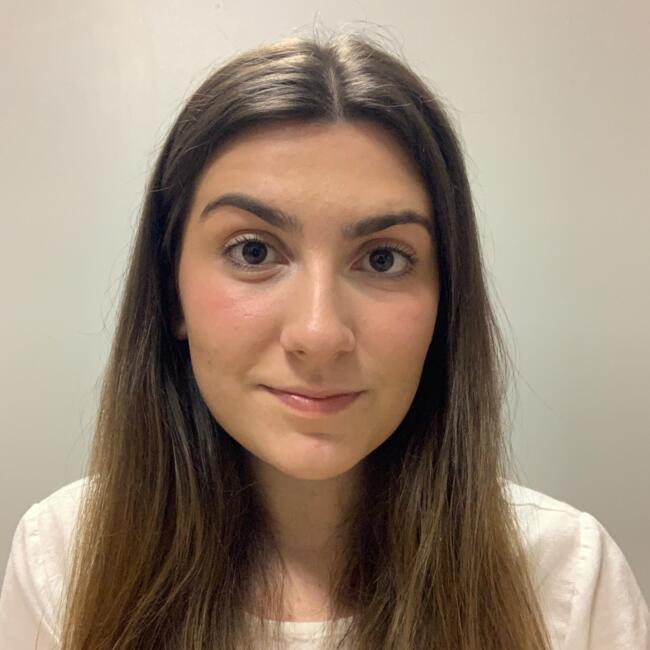 Babysitter in Villanueva de la Cañada: Angela