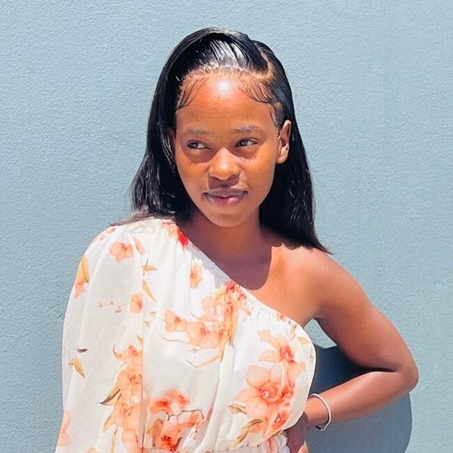 Babysitter in Johannesburg South: Elihle