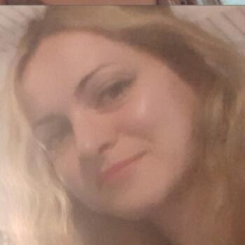 Babysitting job in Pisa: babysitting job Lorena