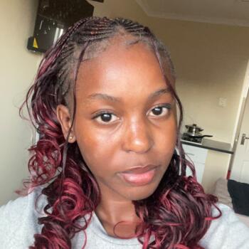Babysitter Port Elizabeth: Shakira