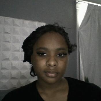 Babysitter in Cleveland: Kenadie