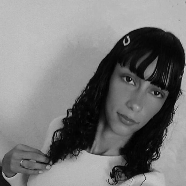 Babysitter in Ciudad del Plata: Luana Morales