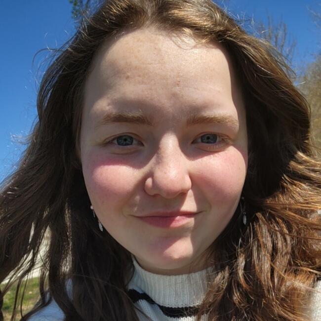 Babysitter in Villeneuve-lès-Montréal: Léonie