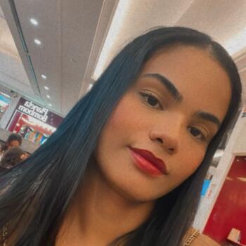 Babysitter in Jaboatão dos Guararapes: Julie mile