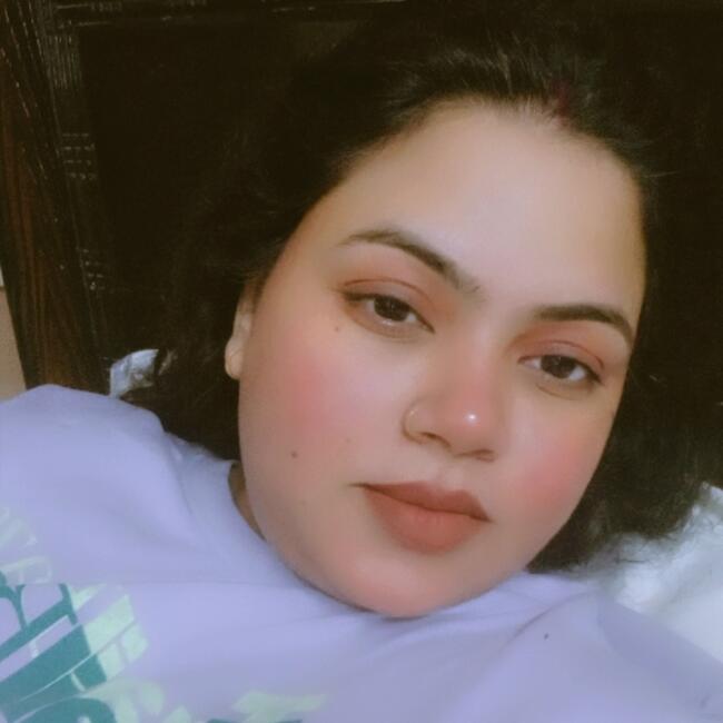 नई दिल्ली में बेबीसिटर: Prerna