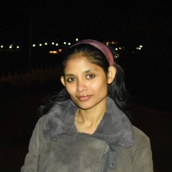 बेबीसिटर नोएडा: Preeti
