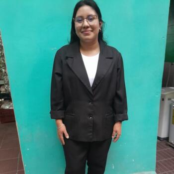 Babysitter San Salvador: Melisa