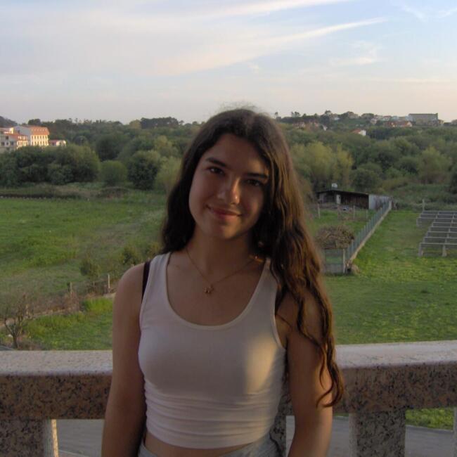 Babysitter in Añora: Lorena