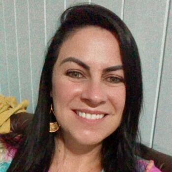 Babysitter in Florianópolis: Aline Chrystinne dos Reis