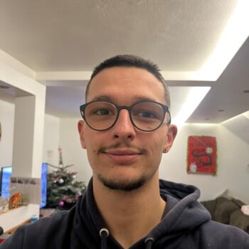 Babysitter in Quimper: Gabin