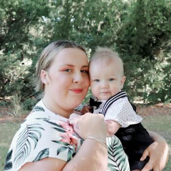 Baby-sitter in Christchurch: Briana