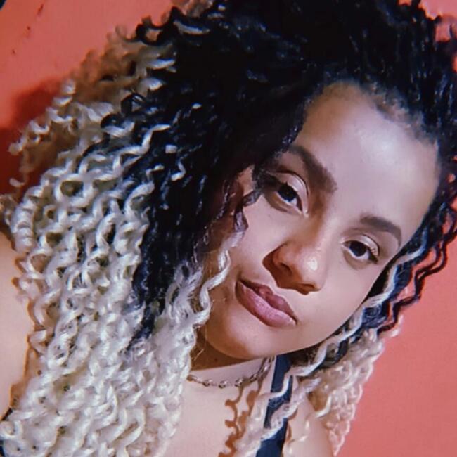 Babá em Antônio Cardoso: Iris